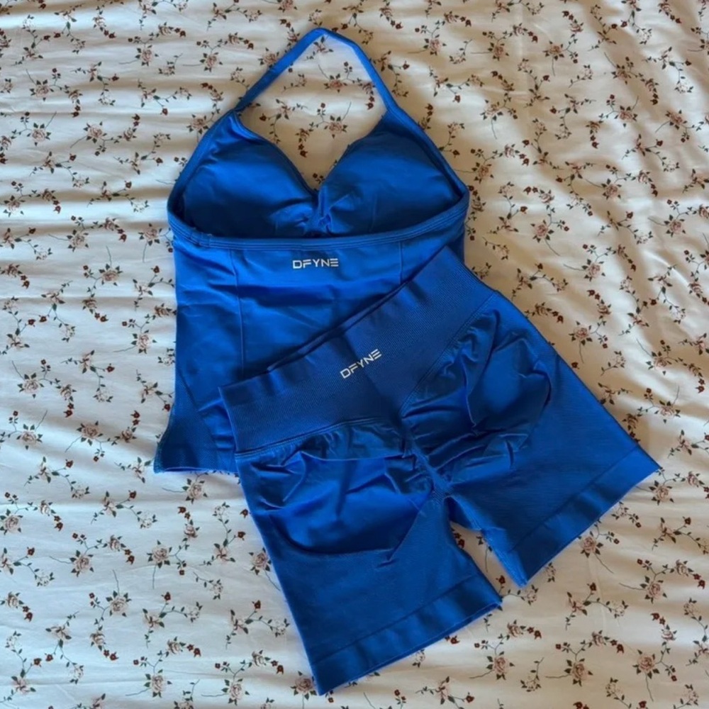 blue DFYNE set - Picture 2 of 3